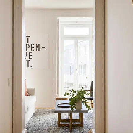 巴喜夏泰拉克欧拉瑞斯泳池公寓